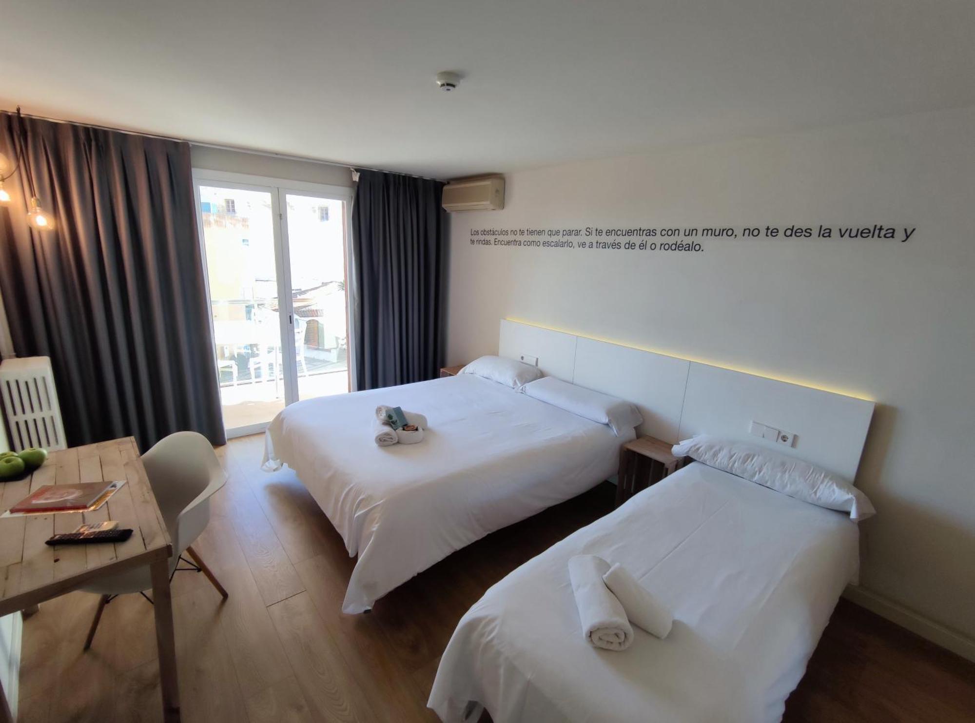 Dynamic Hotels Caldetes Barcelona カルデス・デストラック エクステリア 写真